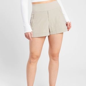 Athleta Trekkie North Shorts